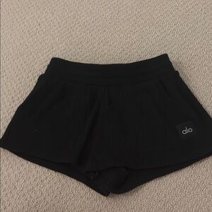 ALO Yoga Black Athletic Shorts Lightweight Elastic Waist